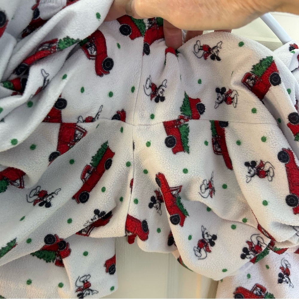 Disney Red and White Flannel Pajama Set Mickey Mouse Women's Sz XL GUC - Picture 5 of 9